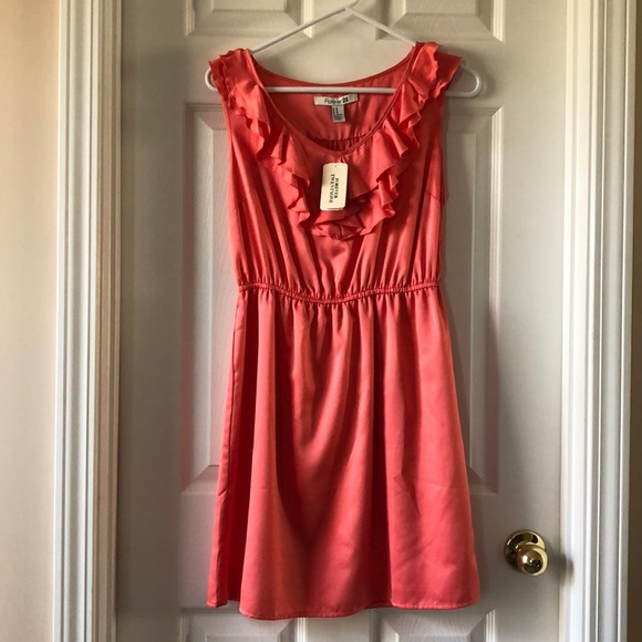 Forever 21 Dresses & Skirts - Dress new with tag